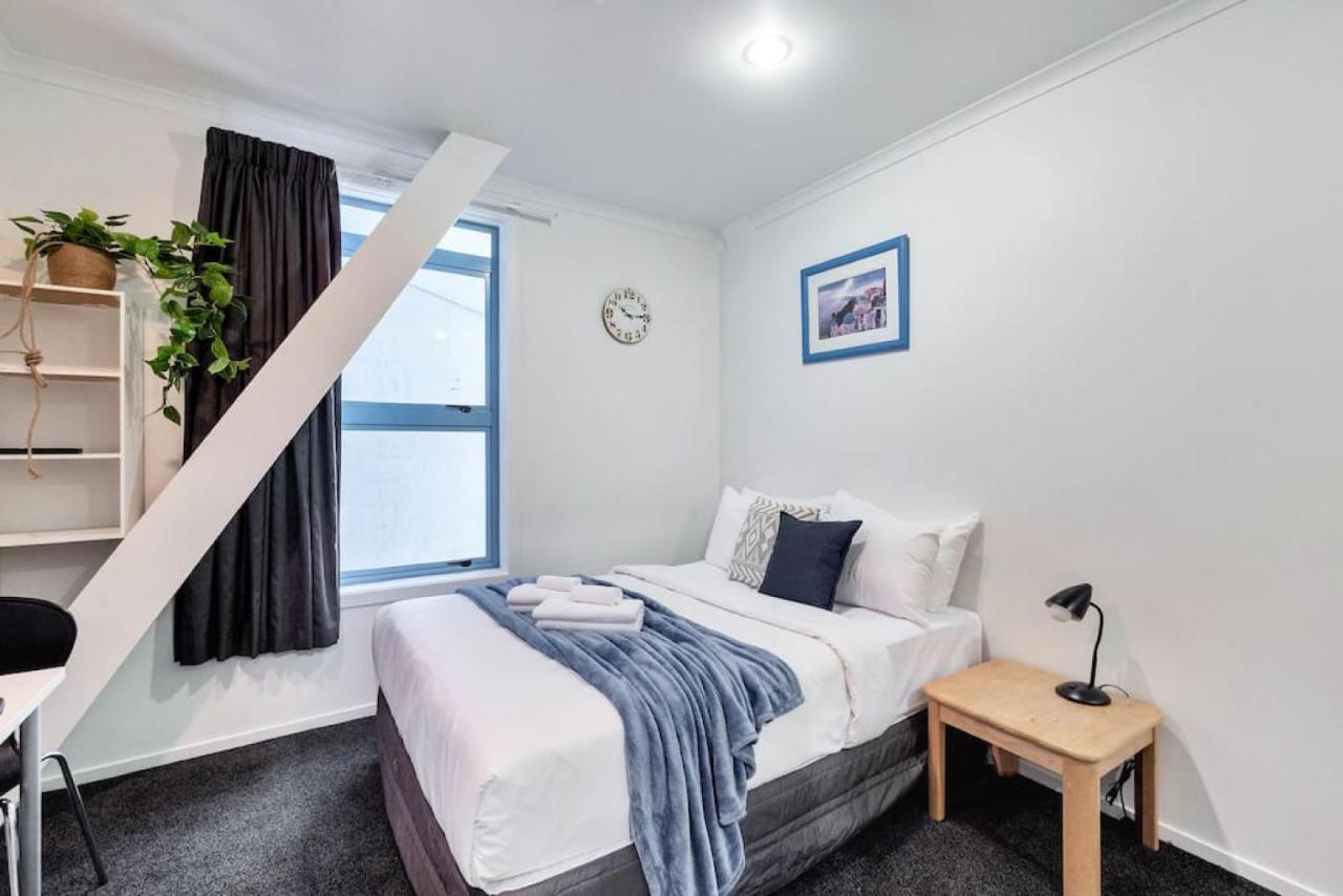 Cute Little Private Studio In The City オークランド エクステリア 写真
